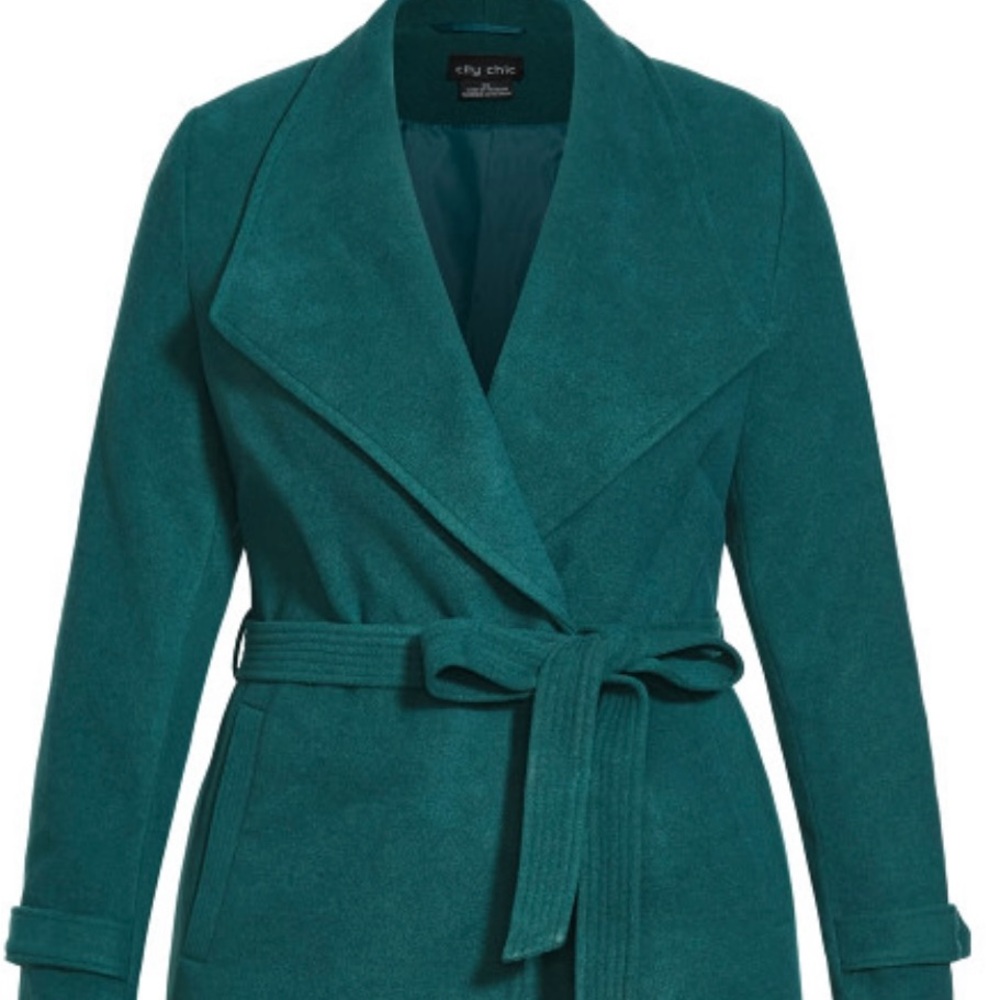 LIKE NEW! City Chic Coat - Size 14